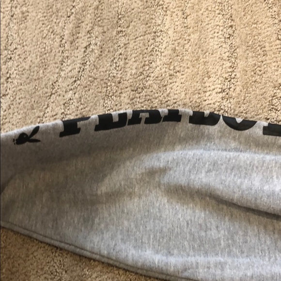 PLAYBOY GREY CREWNECK - Picture 6 of 6